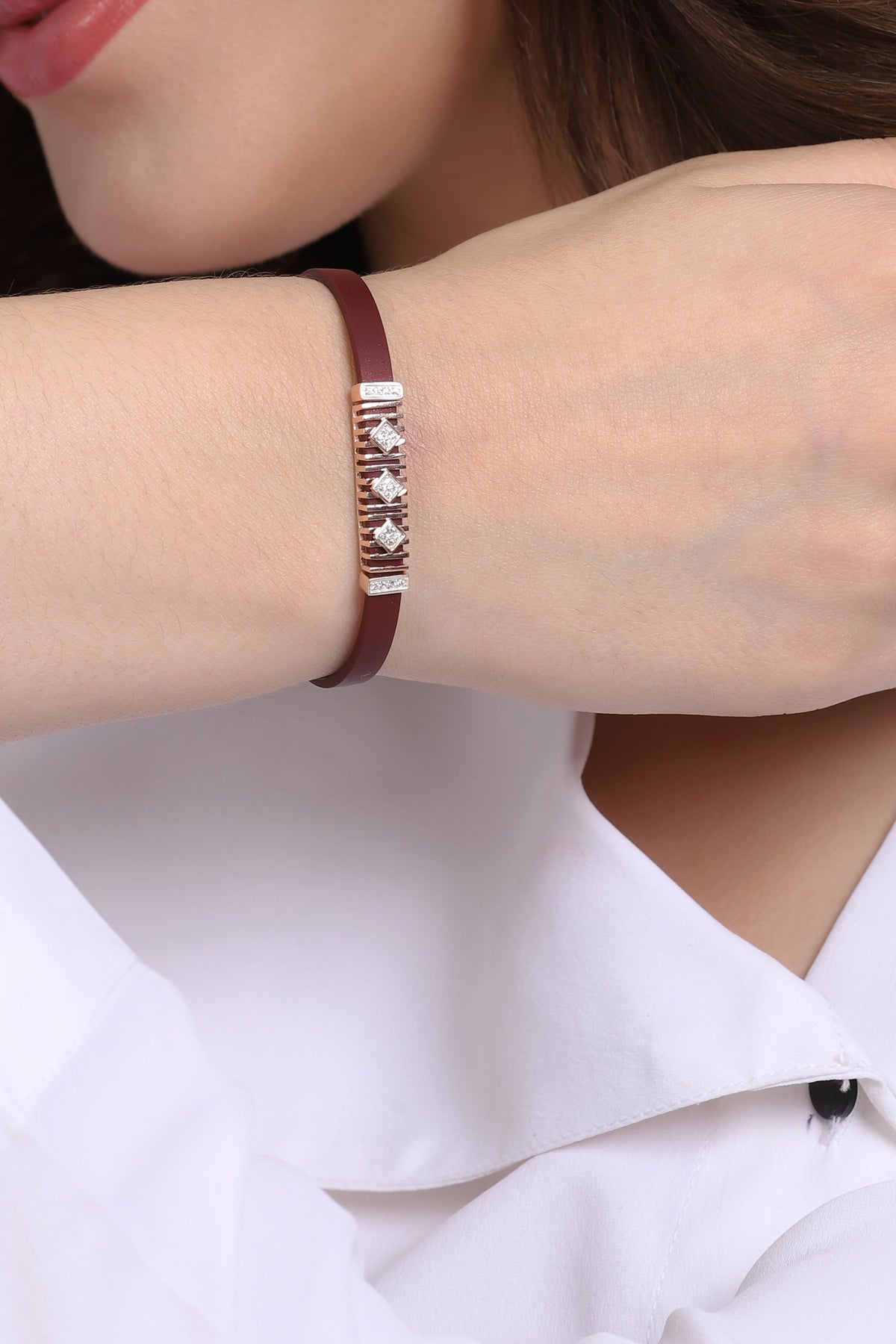 Silver Three Triangle Leather Bracelet for Women