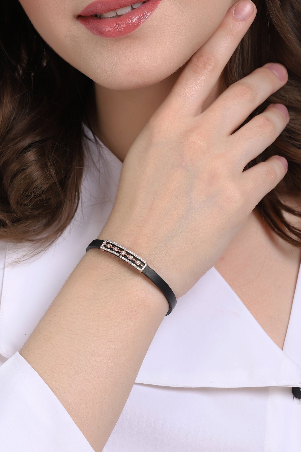 925 Silver Women's Five Mini Square Leather Bracelet - Modern Minimalism and Edgy Style
